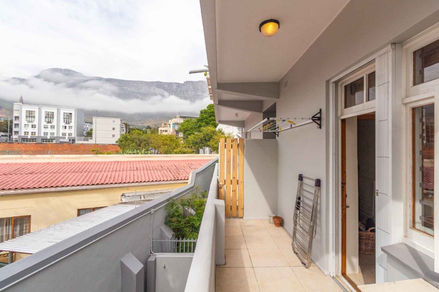 To Let 2 Bedroom Property for Rent in Gardens Western Cape